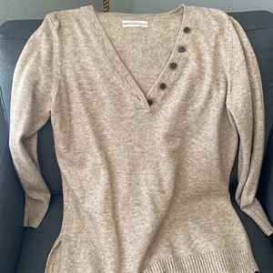 Anthropologie Serena V-Neck Sweater MINK, Small